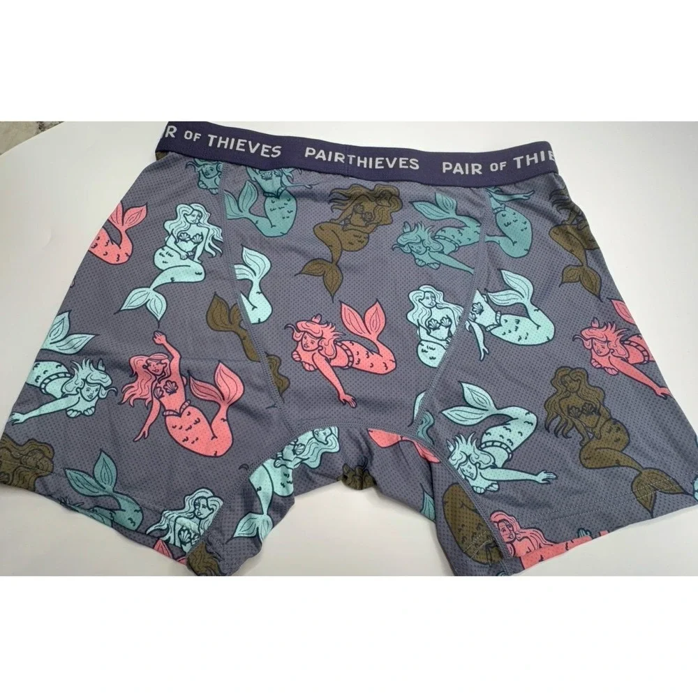 NWOT men's size SMALL Pair of Thieves boxers underwear.